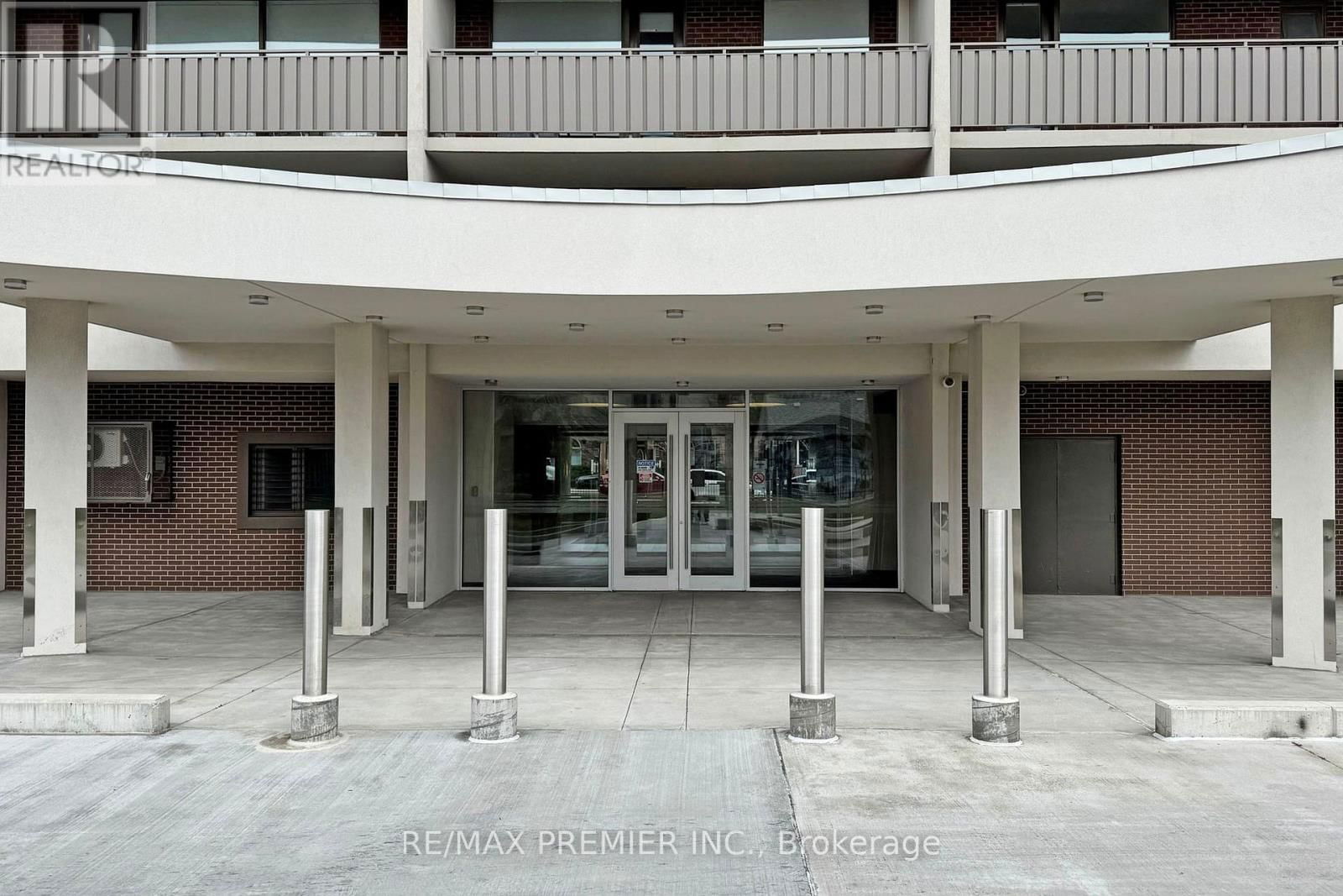 804 - 666 SPADINA AVENUE Image 8