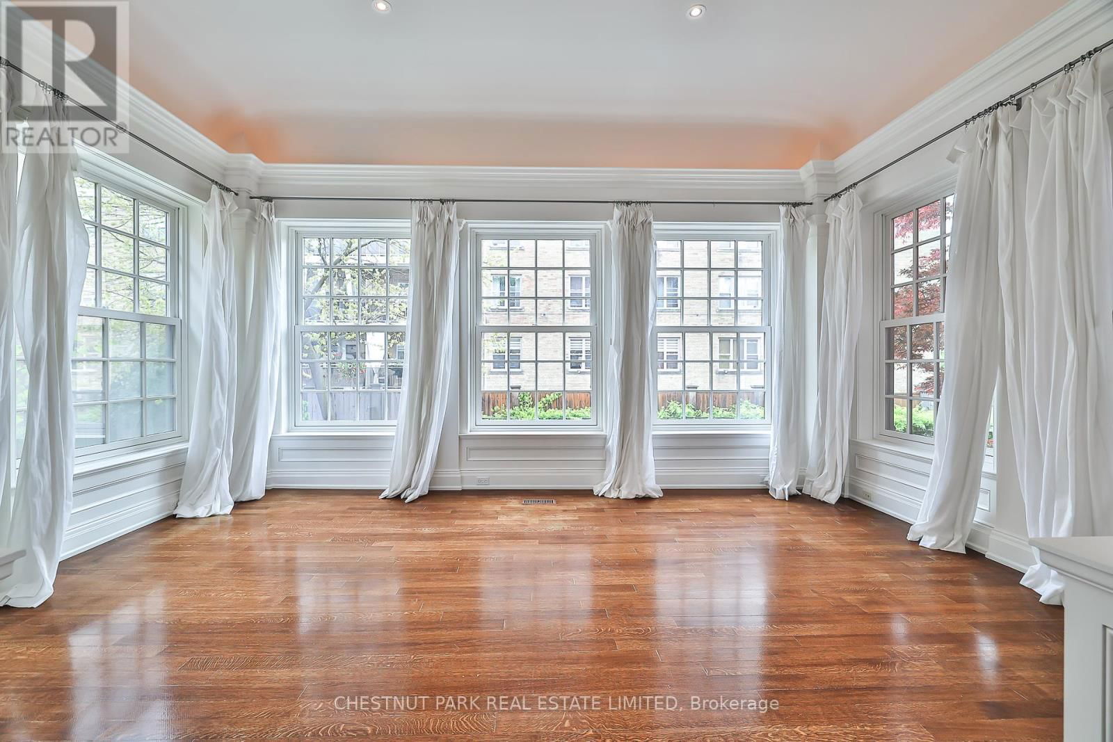 #3 - 40 MAPLE AVENUE Image 12