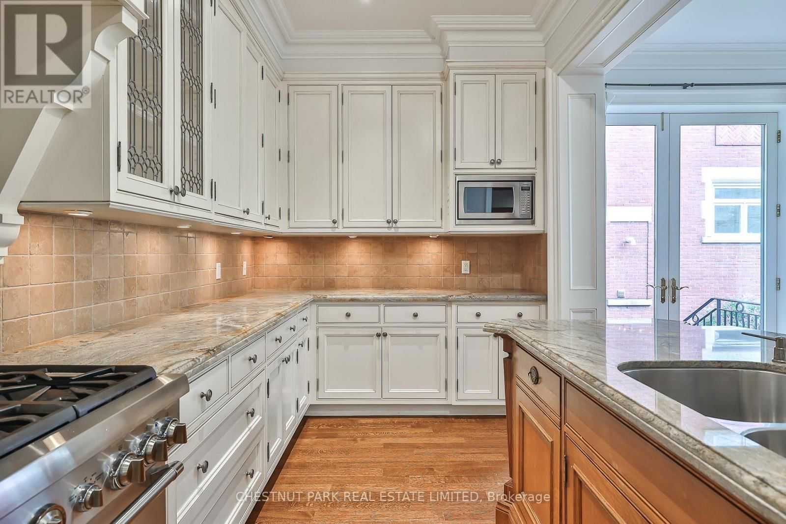 #3 - 40 MAPLE AVENUE Image 22