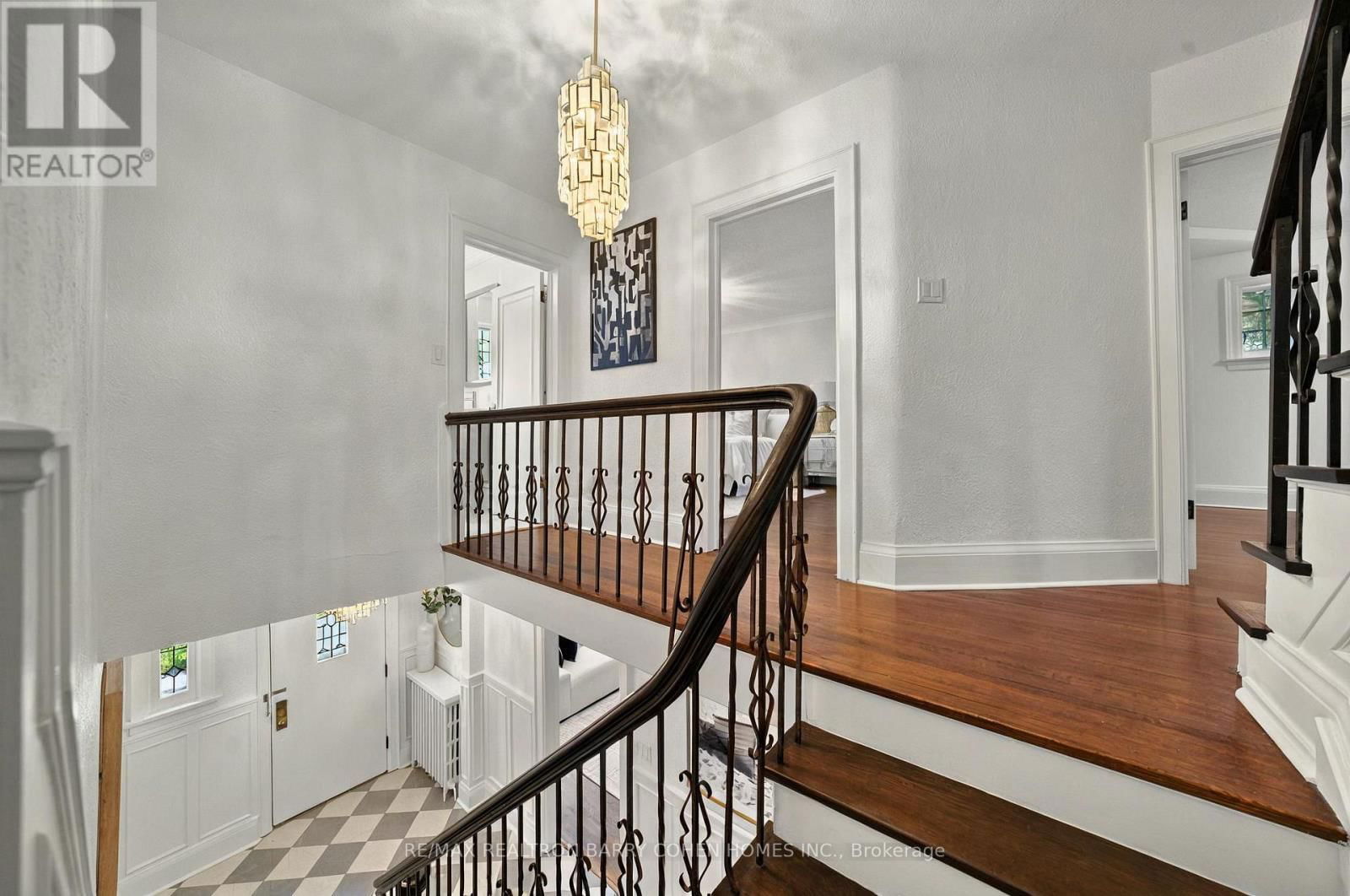 67 CHATSWORTH DRIVE Image 10