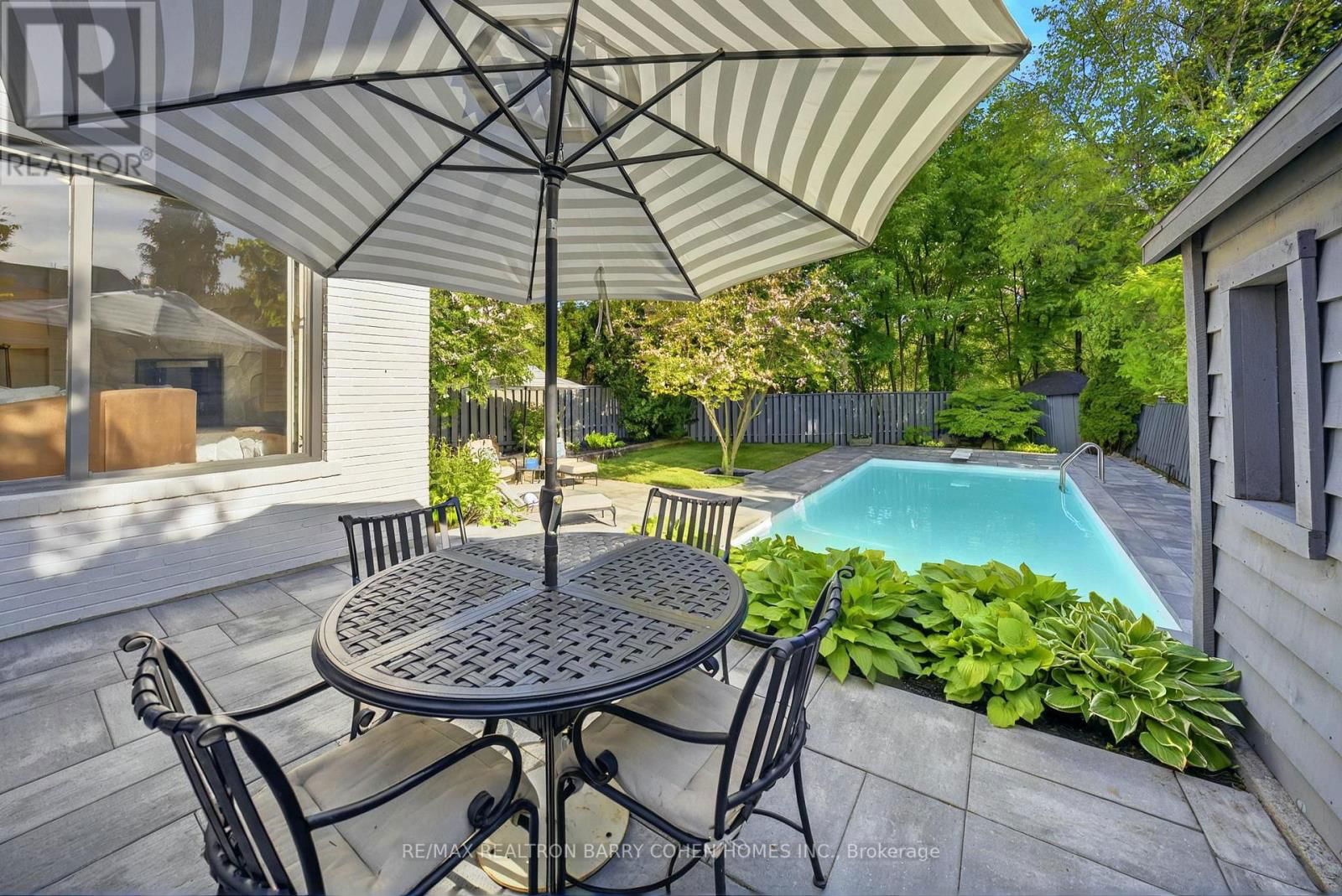 67 CHATSWORTH DRIVE Image 18