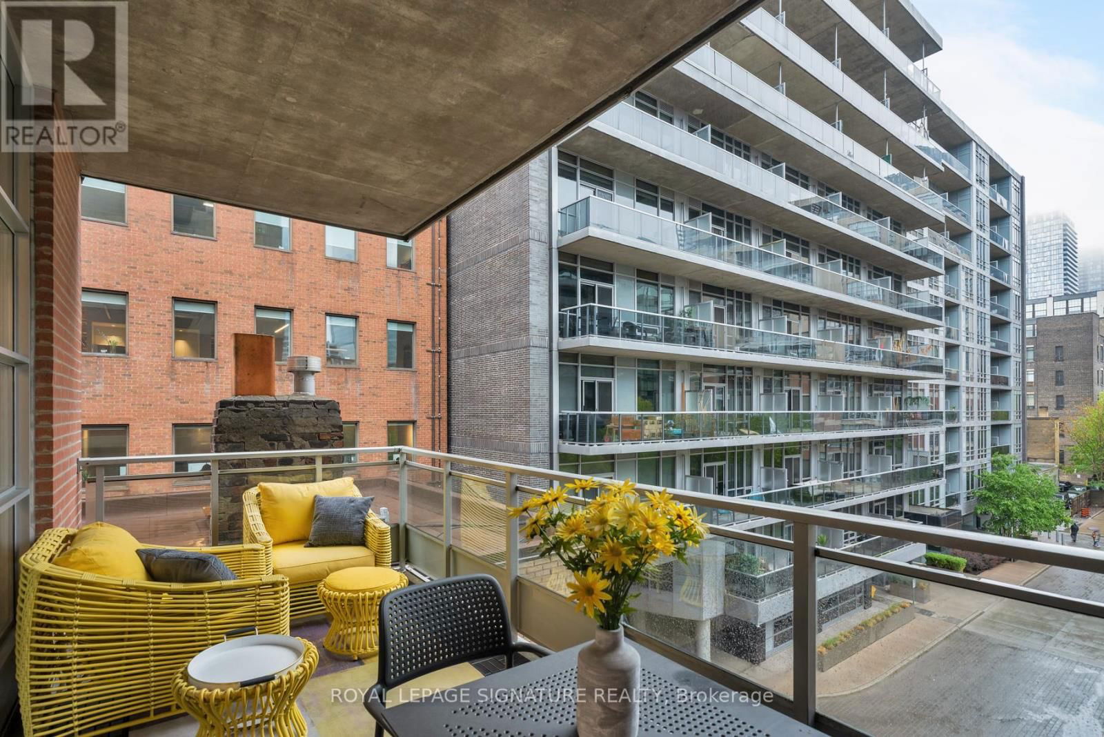 408 - 19 BRANT STREET Image 10