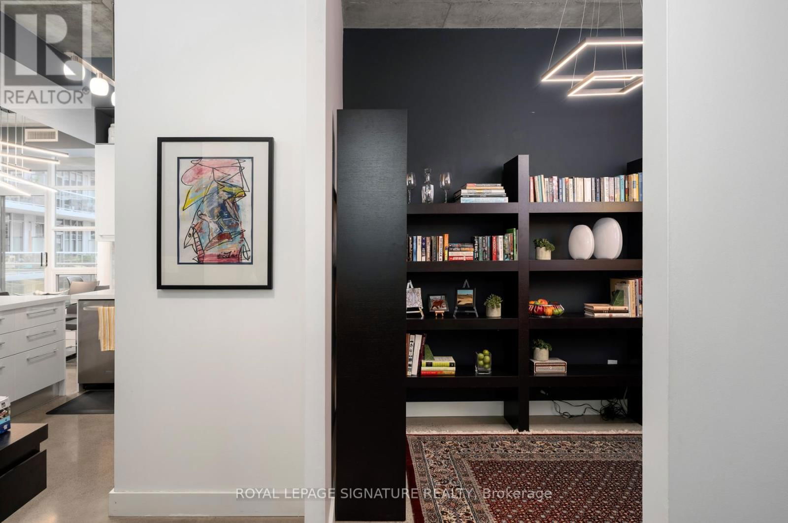 408 - 19 BRANT STREET Image 21