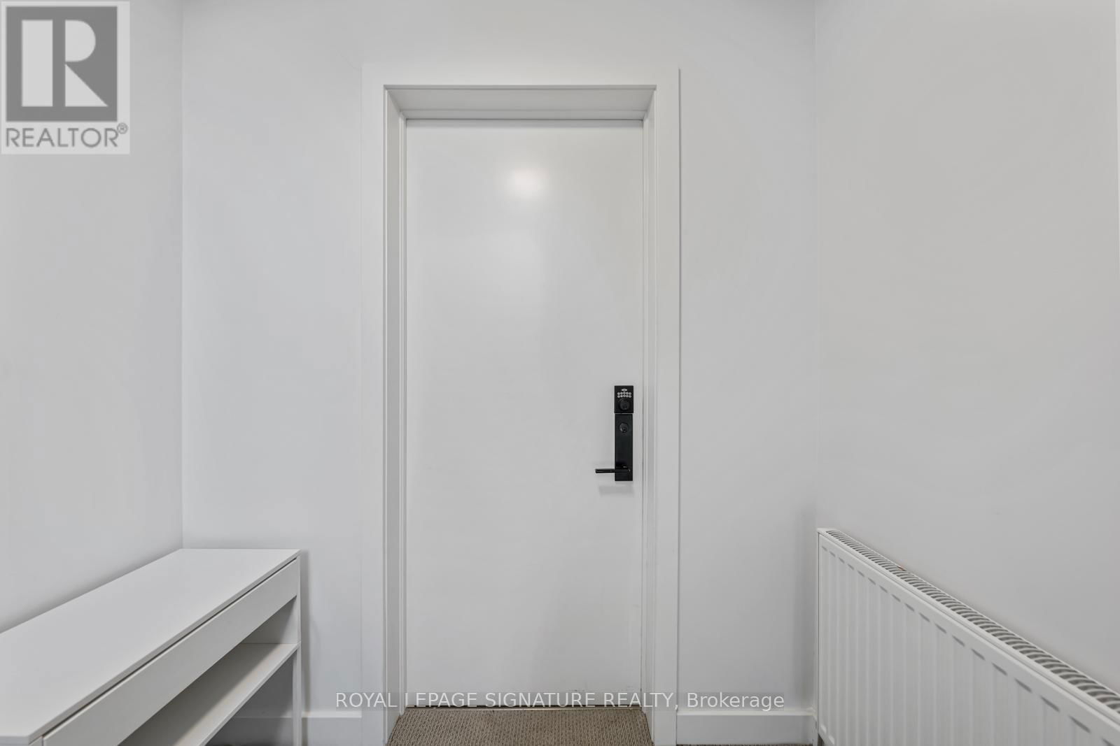 Main - 291 GLENFOREST ROAD Image 29