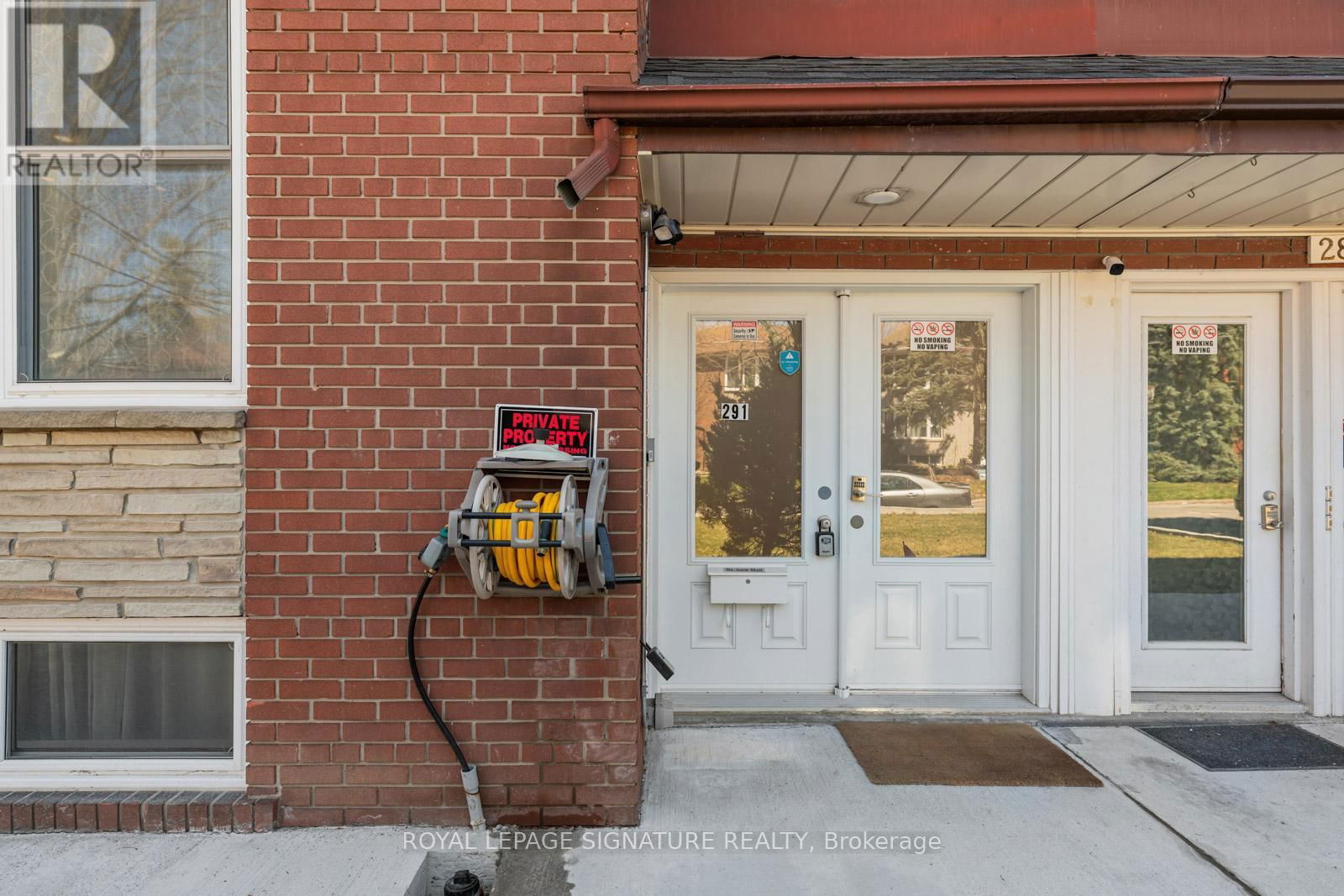 Main - 291 GLENFOREST ROAD Image 7