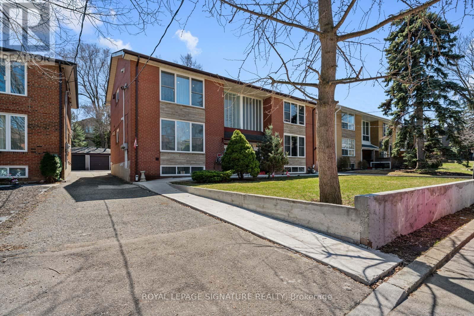 Main - 291 GLENFOREST ROAD Image 8