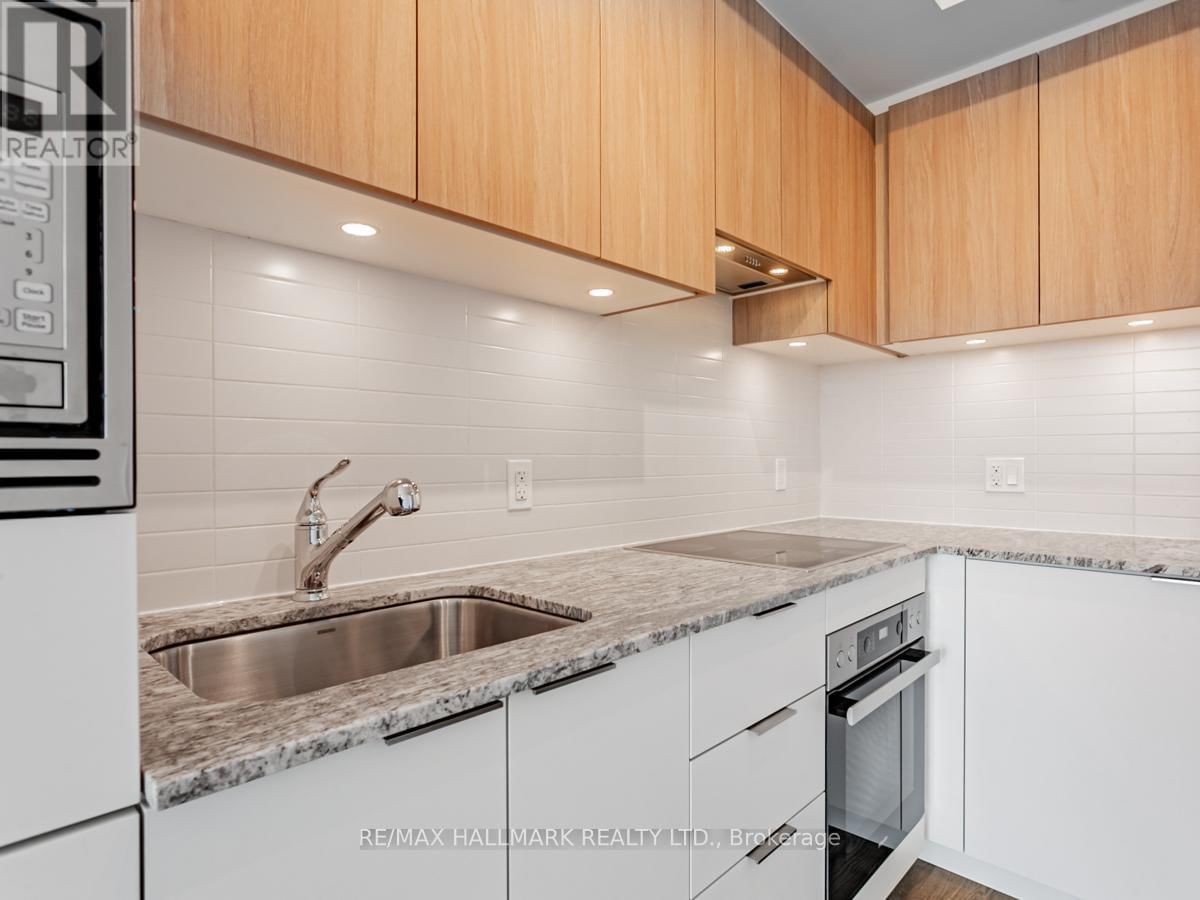 3003 - 50 O'NEILL ROAD Image 6