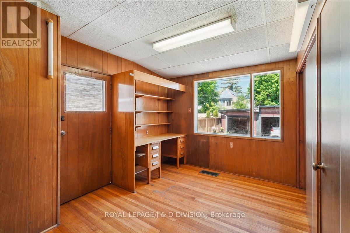 172 BRIAR HILL AVENUE Image 18