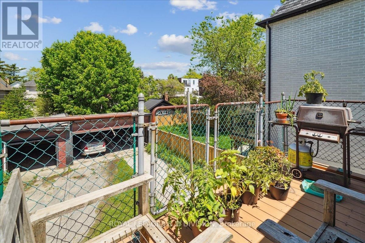 172 BRIAR HILL AVENUE Image 28