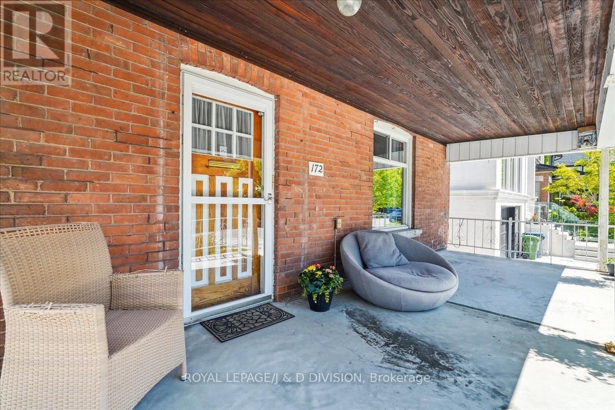 172 BRIAR HILL AVENUE Image 6