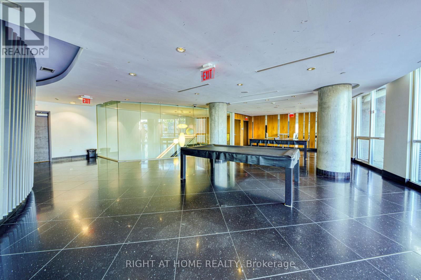 1016 - 38 DAN LECKIE WAY Image 21