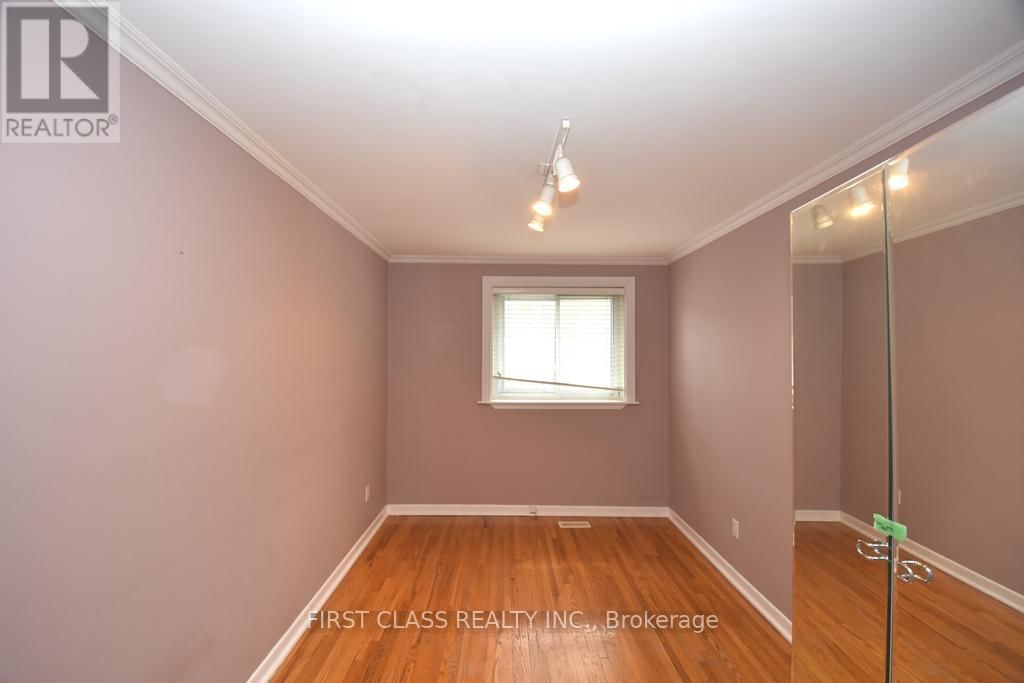 Main - 331 WOODSWORTH ROAD Image 13