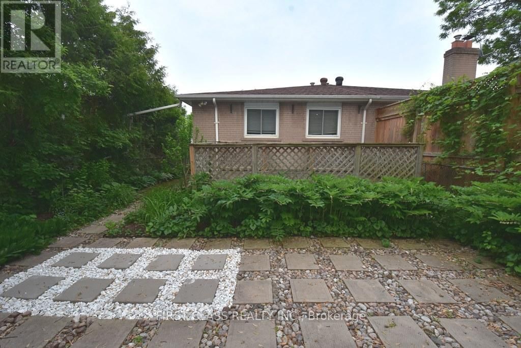 Bsmt - 331 WOODSWORTH ROAD Image 16