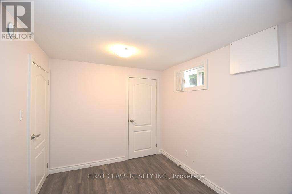 Bsmt - 331 WOODSWORTH ROAD Image 8