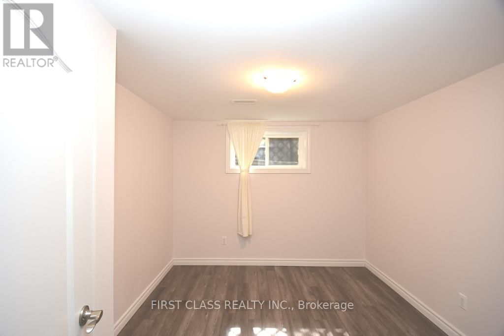 Bsmt - 331 WOODSWORTH ROAD Image 9