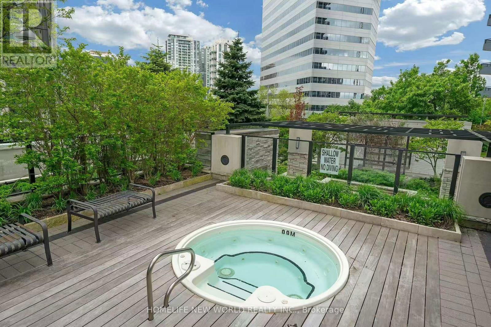 2017 - 5 SHEPPARD AVENUE EAST Image 42