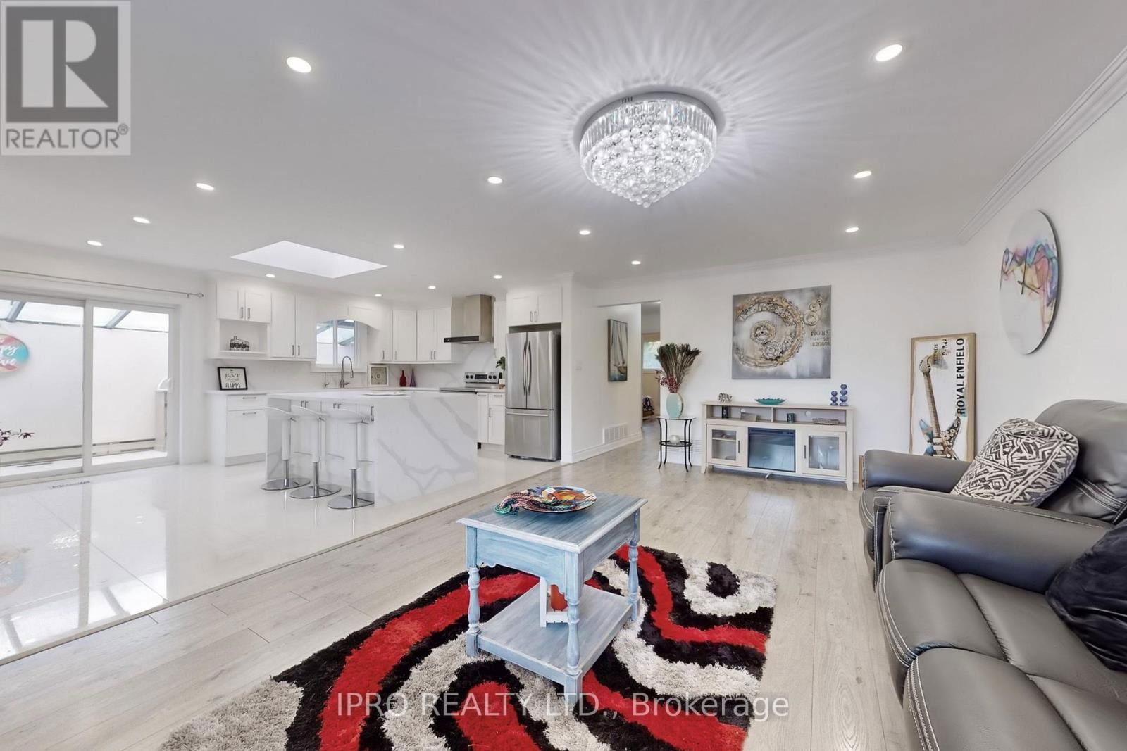 29 CLIPPER ROAD Image 16