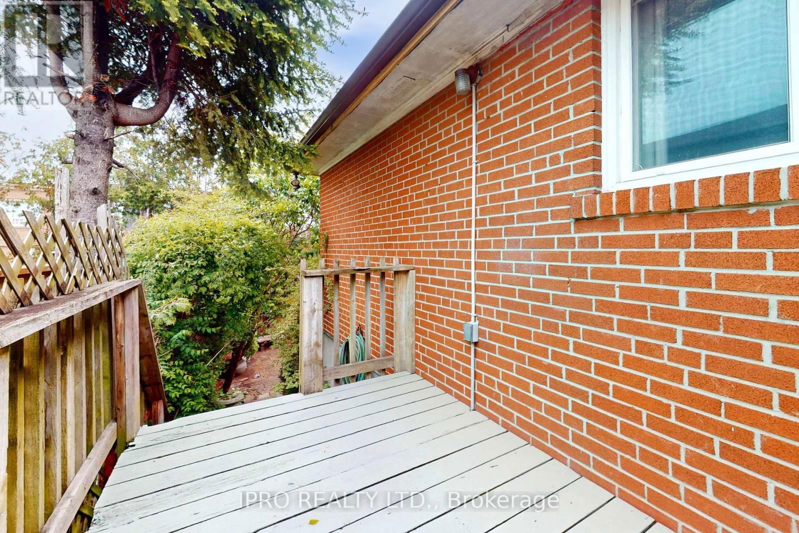 29 CLIPPER ROAD Image 30