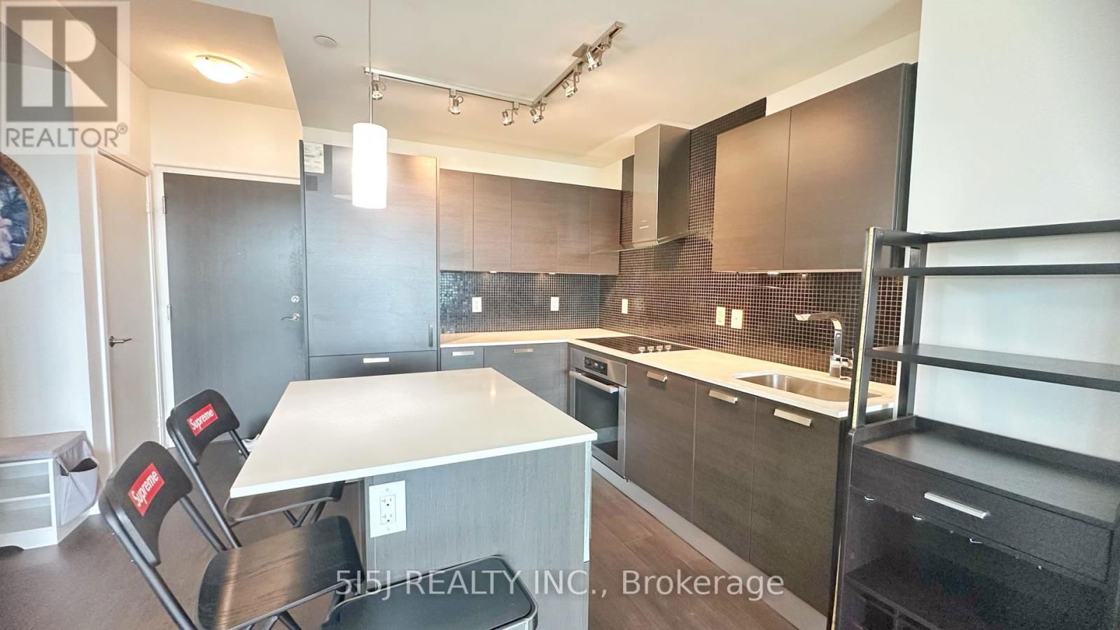 3006 - 11 BOGERT AVENUE Image 7