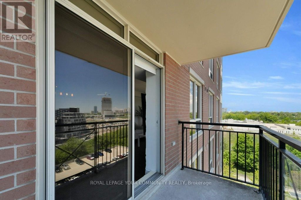 1009 - 1103 LESLIE STREET Image 29