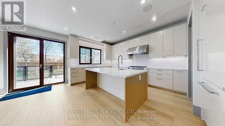 11 DORNFELL STREET Image 14
