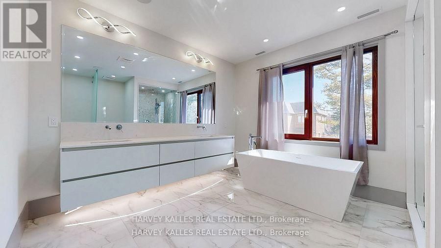 11 DORNFELL STREET Image 24