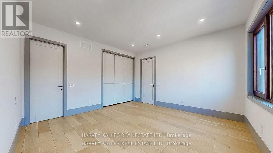 11 DORNFELL STREET Image 38