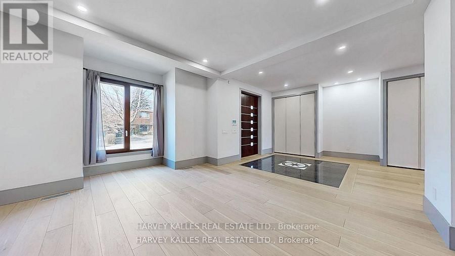 11 DORNFELL STREET Image 6