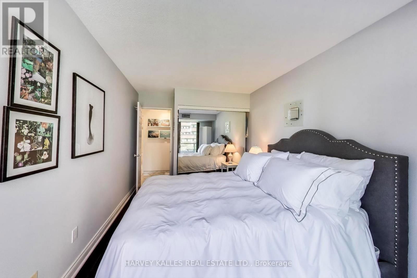 409 - 33 ELMHURST AVENUE Image 29