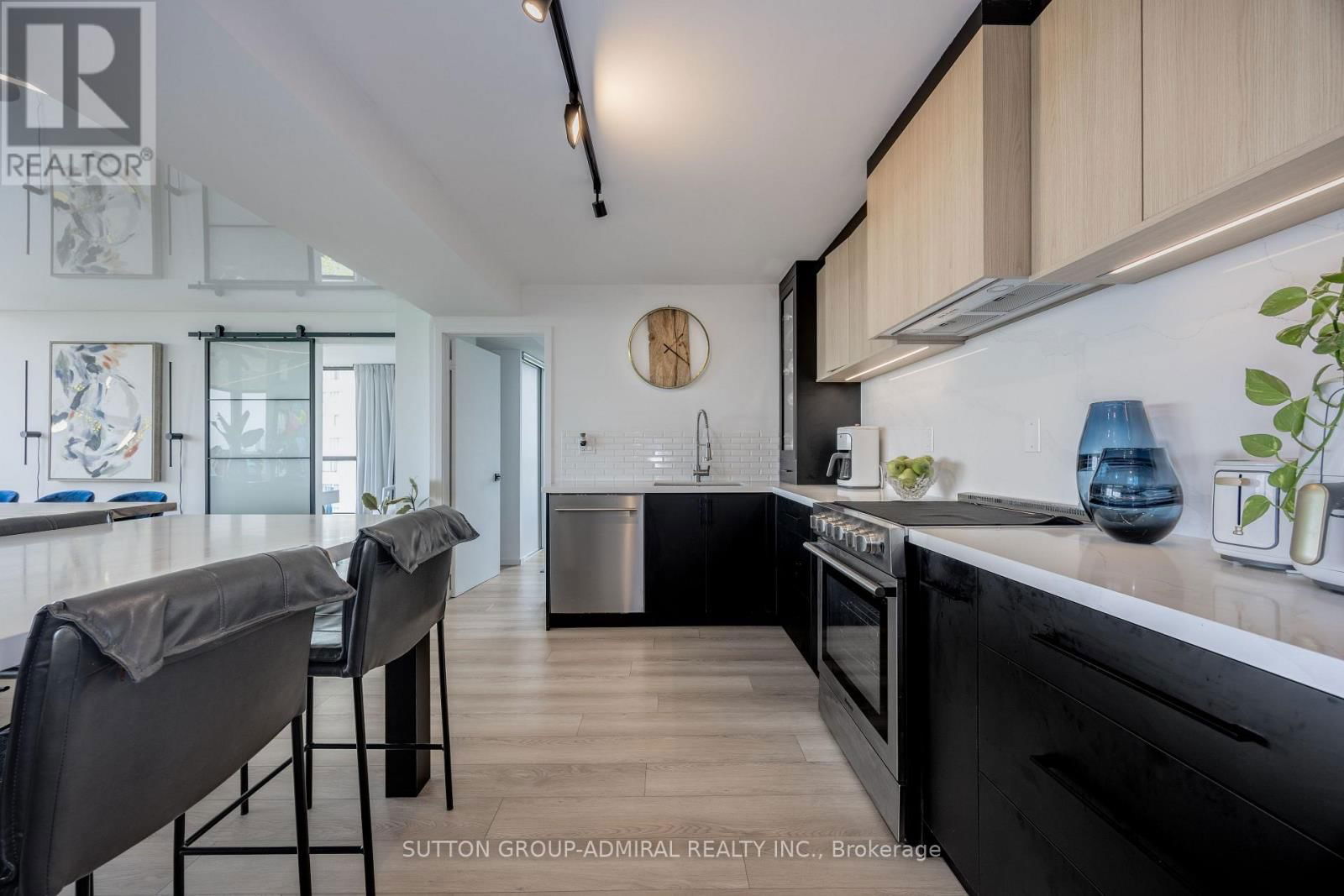 906 - 131 TORRESDALE AVENUE SOUTH Image 12