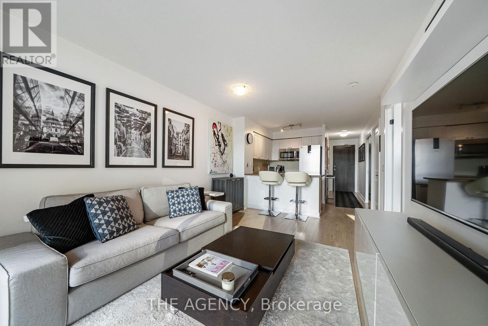 504 - 50 LYNN WILLIAMS STREET Image 1