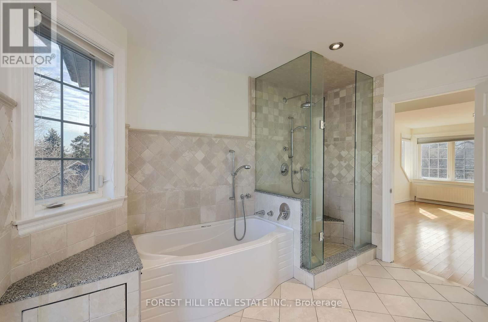 17 DUNCANNON DRIVE Image 24