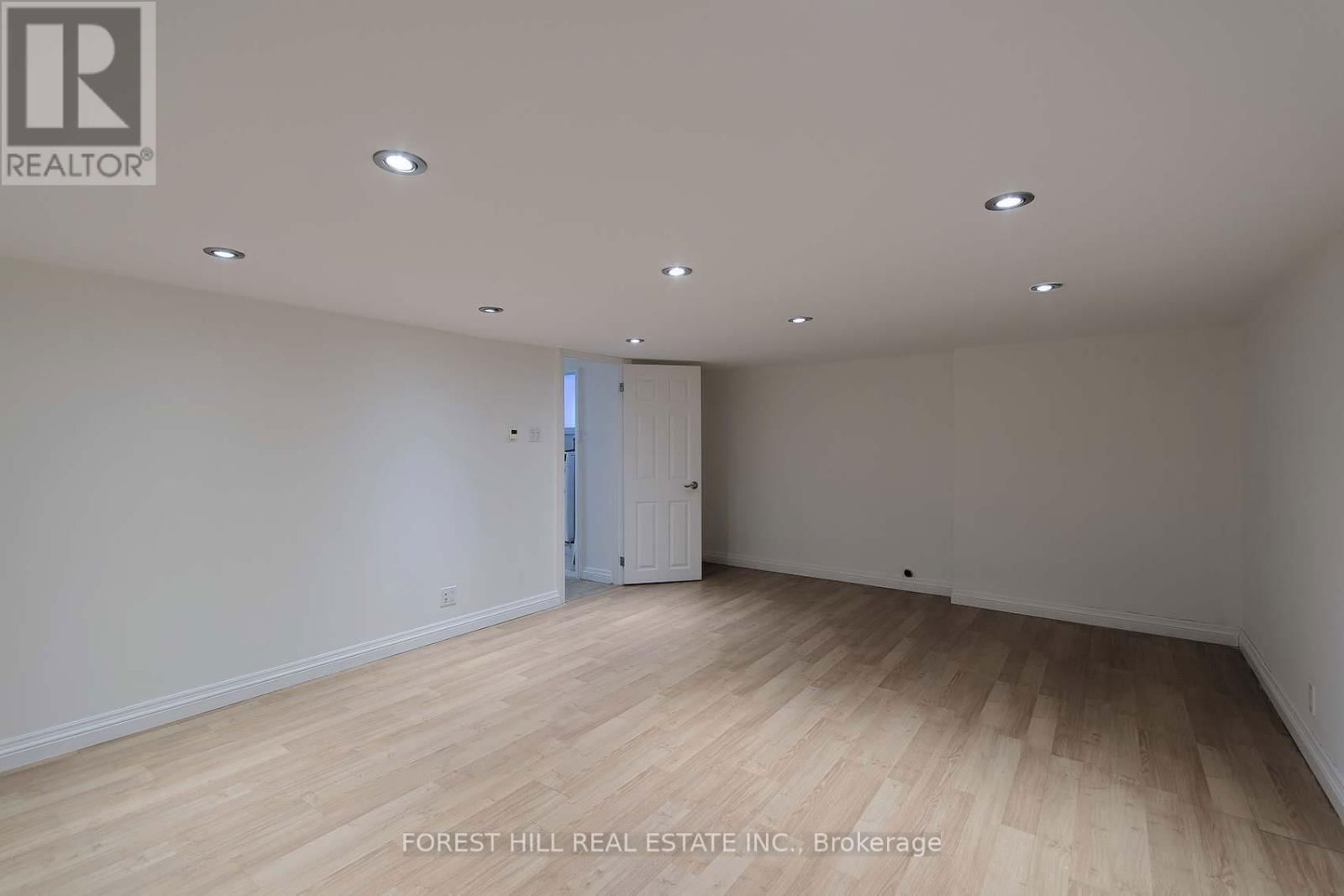 17 DUNCANNON DRIVE Image 38