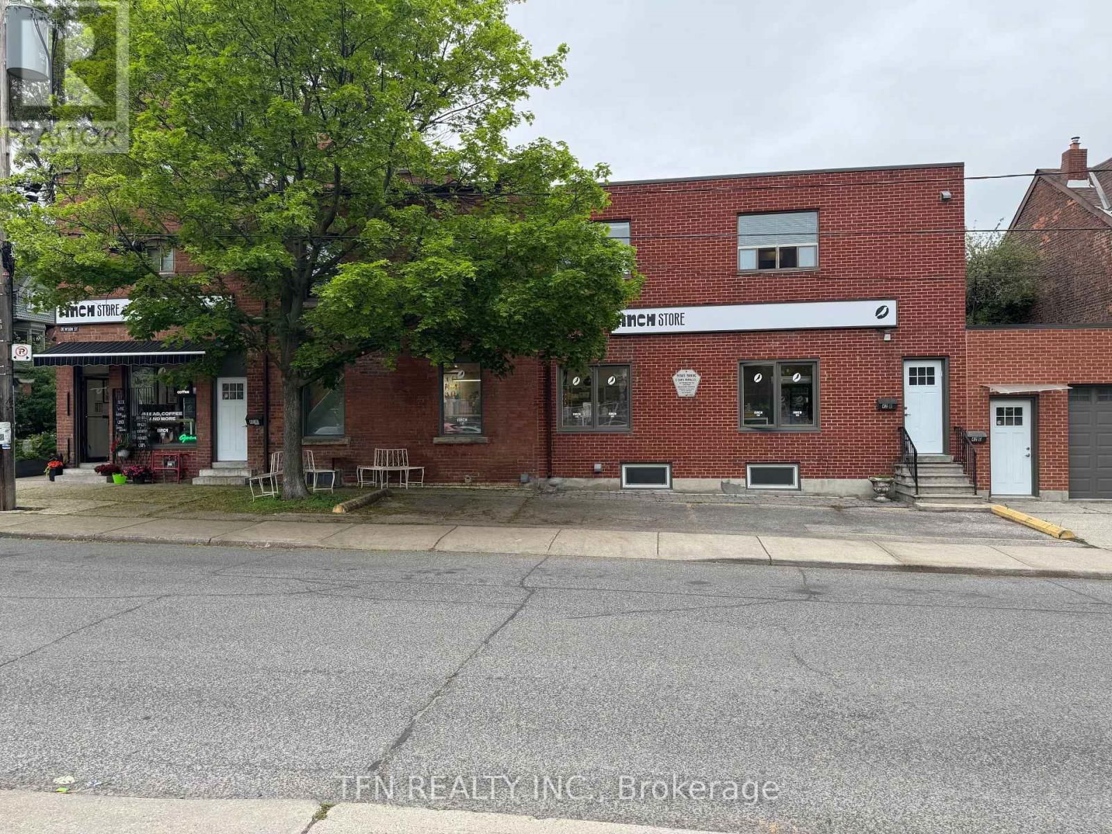 A - 42 DEWSON STREET Image 3