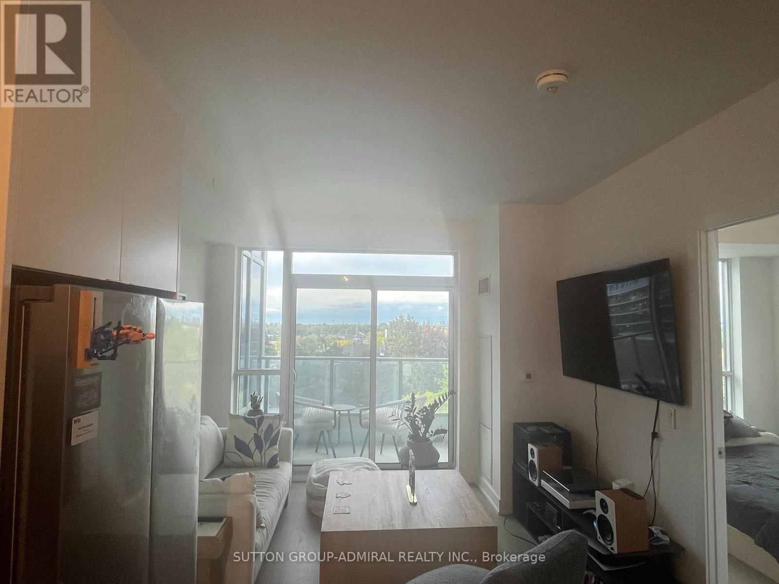 610 - 2 TEAGARDEN COURT Image 6