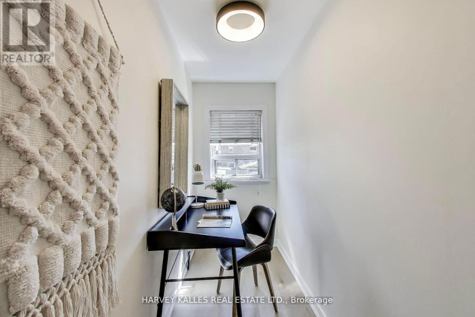 463 WESTMOUNT AVENUE Image 10