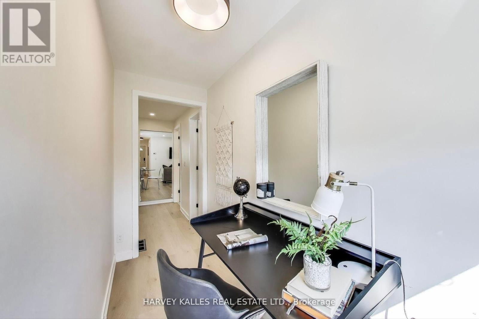 463 WESTMOUNT AVENUE Image 11