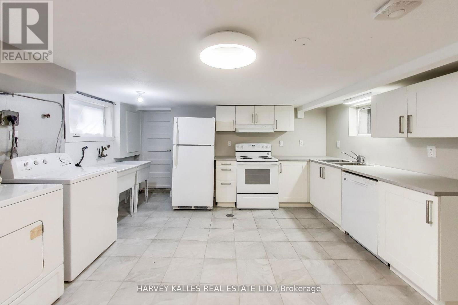 463 WESTMOUNT AVENUE Image 15