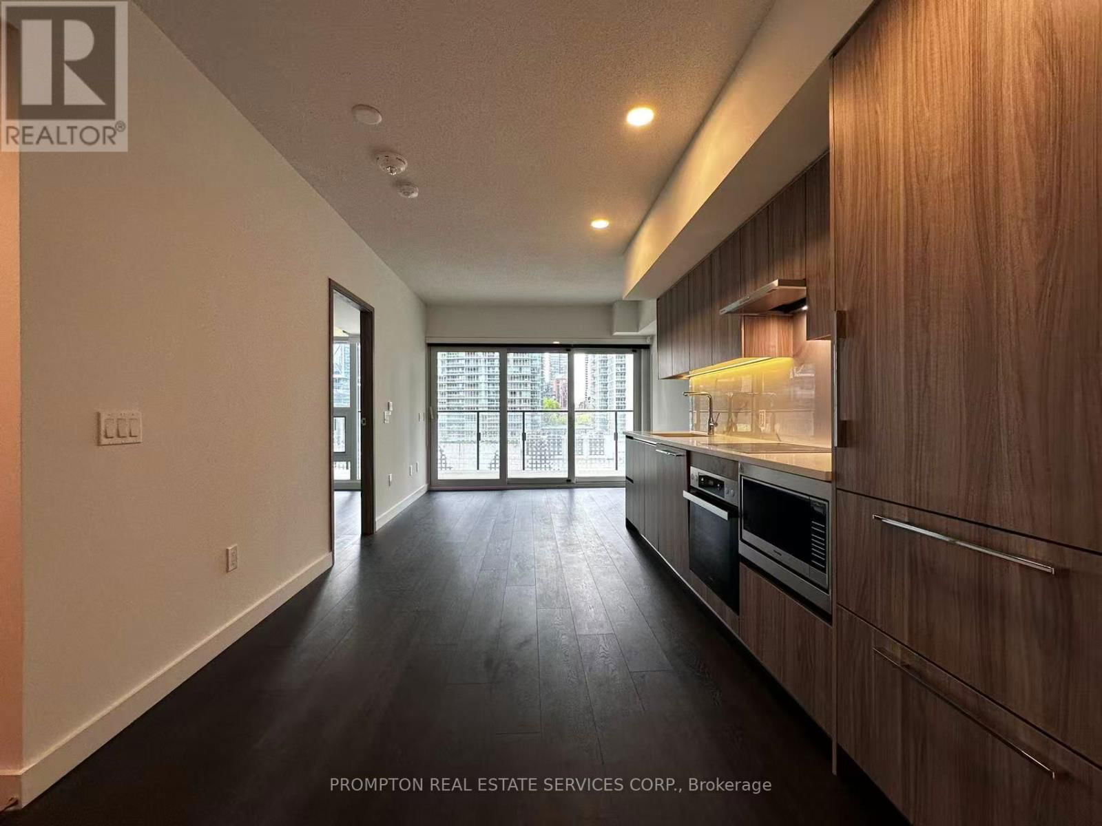 535 - 3 CONCORD CITYPLACE WAY Image 6