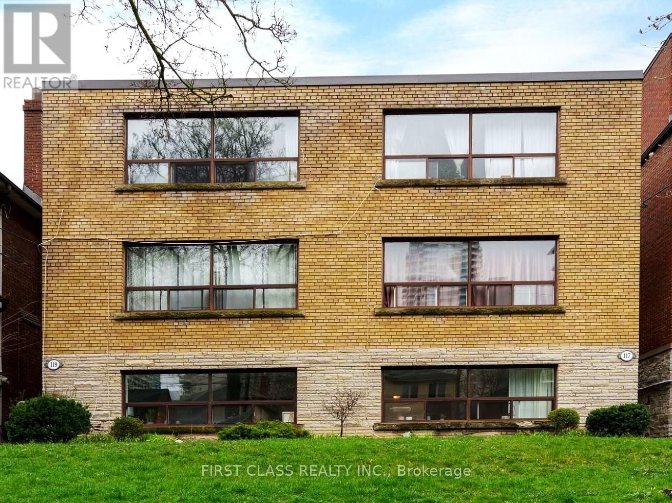 1 - 119 HILLSDALE AVENUE EAST Image 6