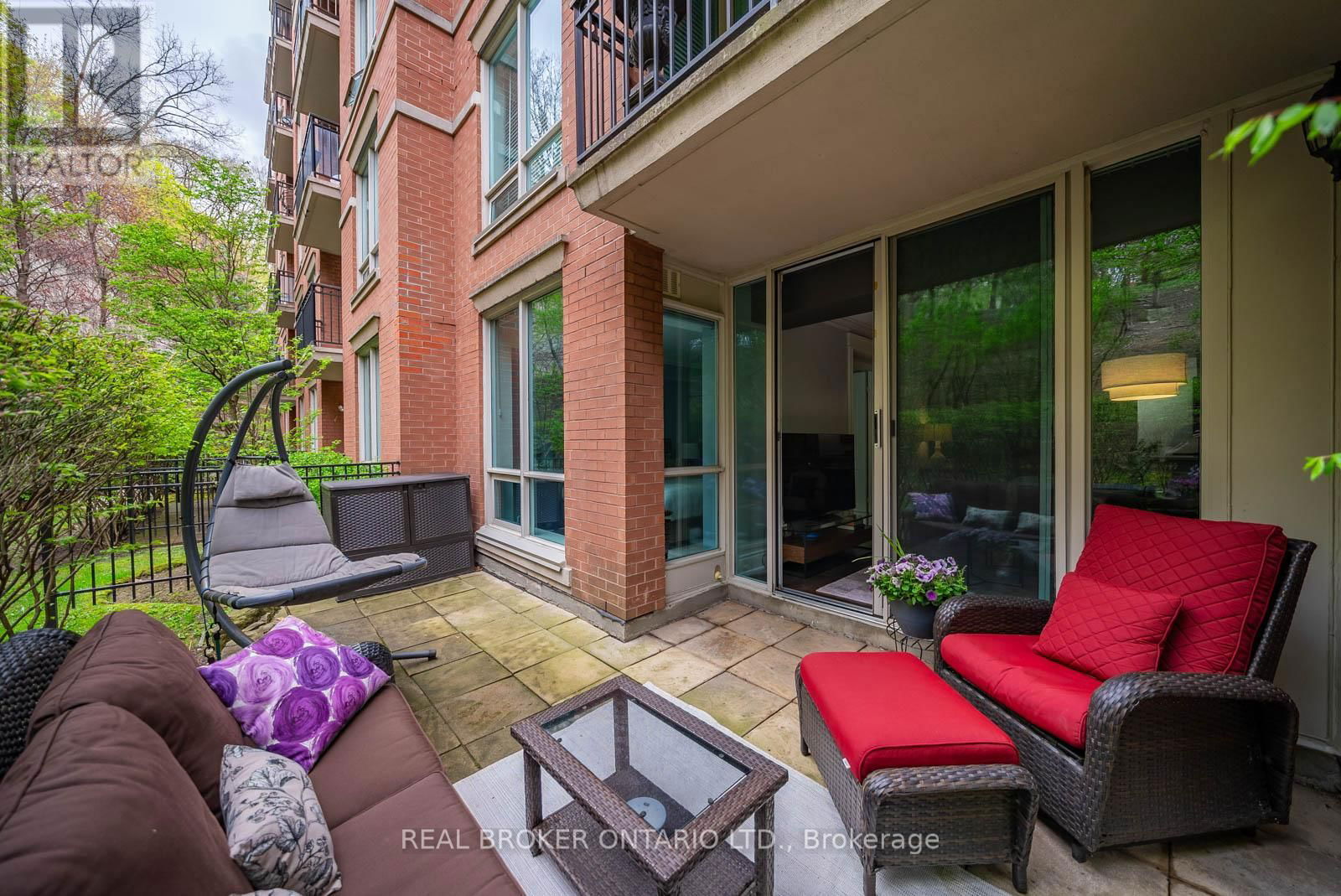 116 - 28 WILLIAM CARSON CRESCENT Image 30