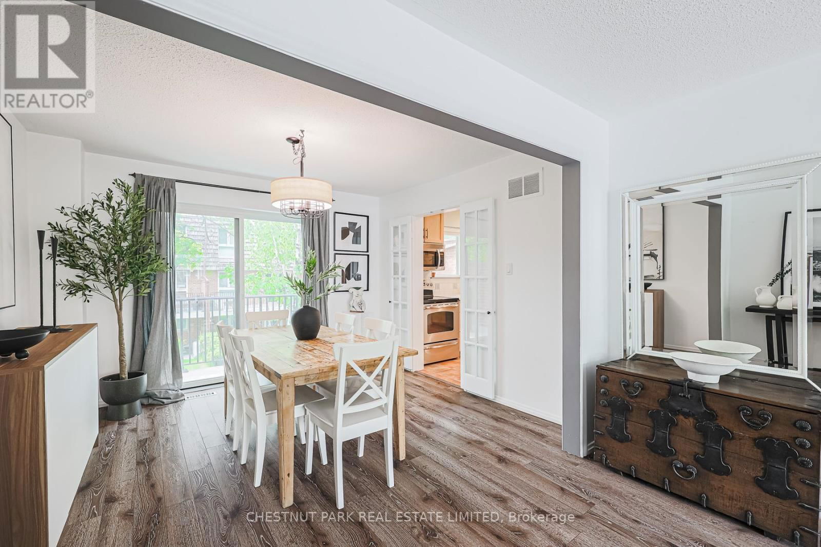 77 CRIMSON MILLWAY WAY Image 12