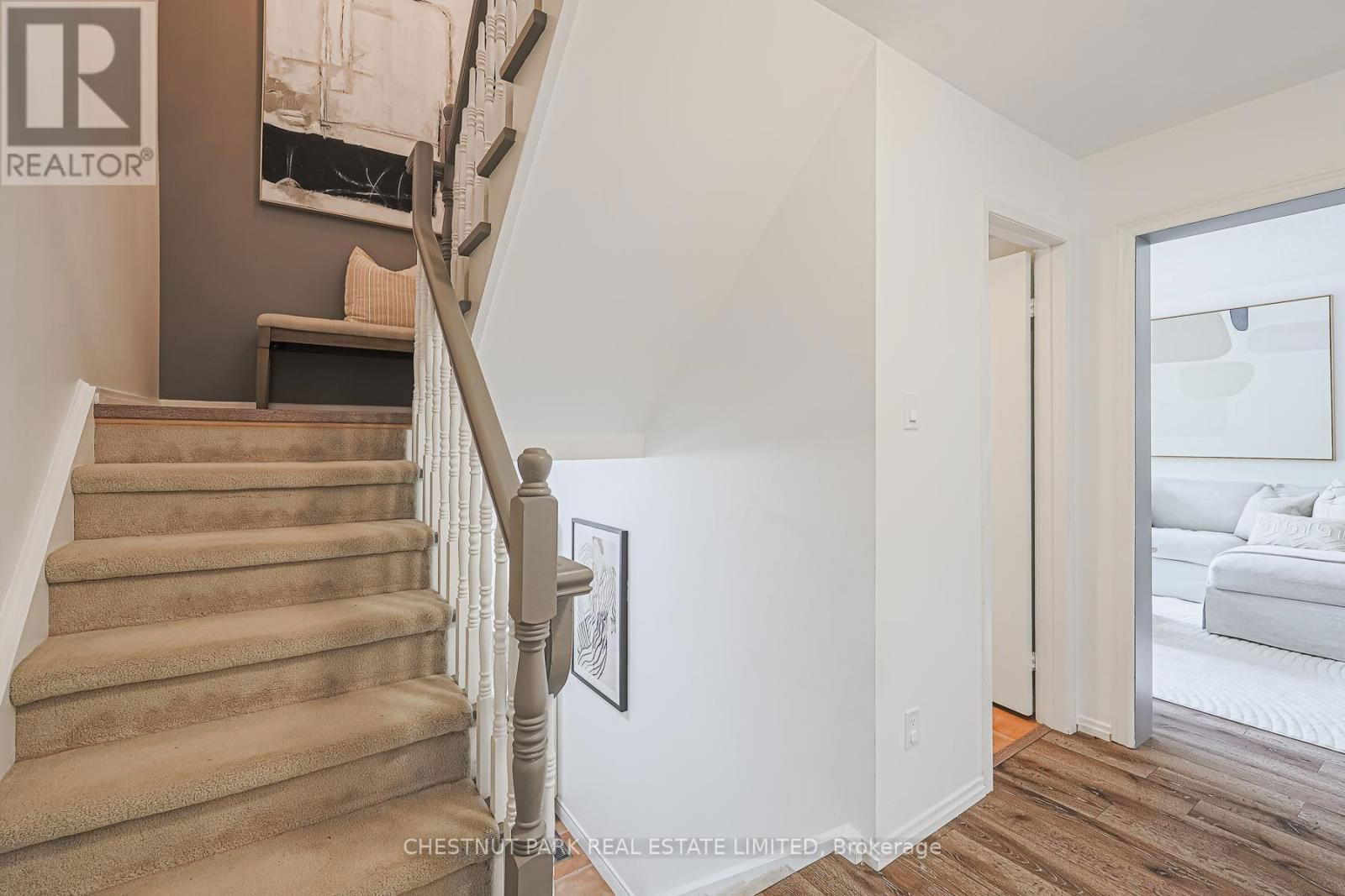 77 CRIMSON MILLWAY WAY Image 28