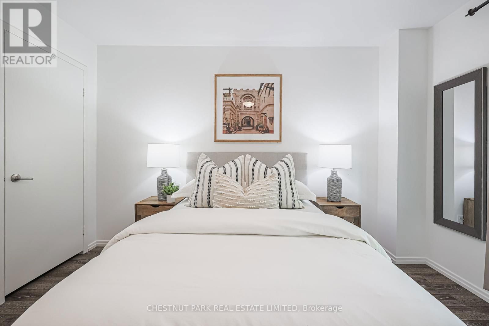 77 CRIMSON MILLWAY WAY Image 36