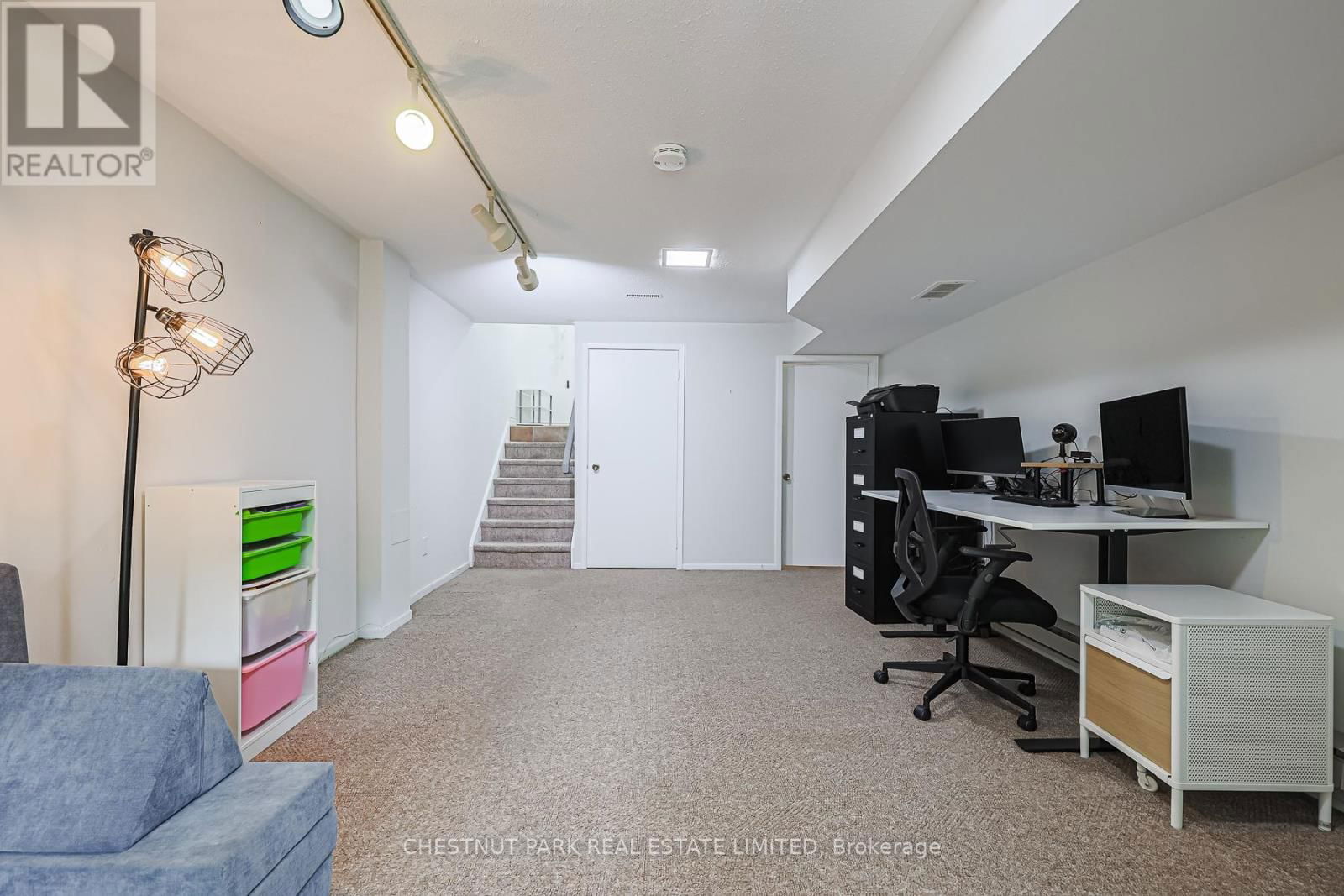 77 CRIMSON MILLWAY WAY Image 42