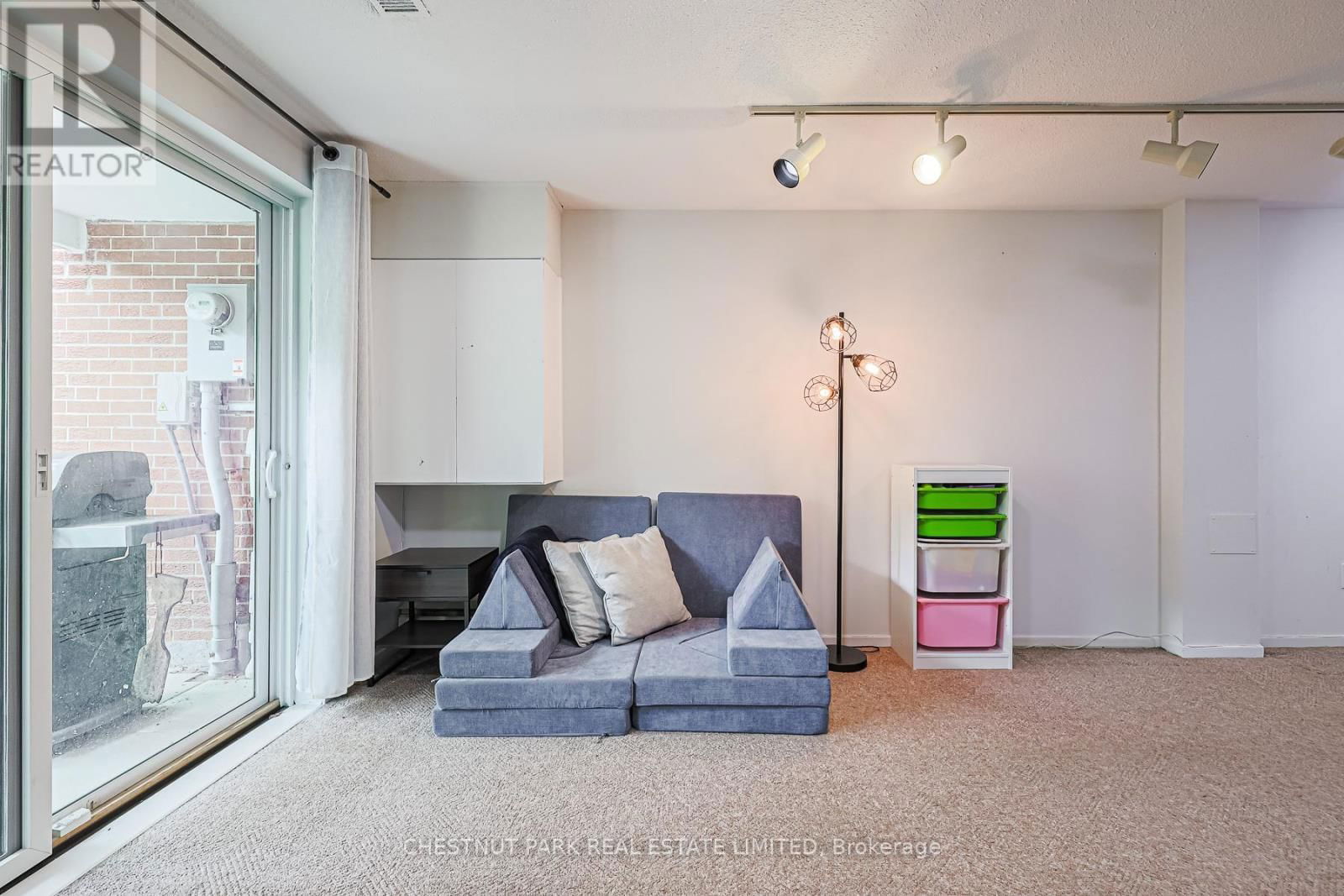 77 CRIMSON MILLWAY WAY Image 43