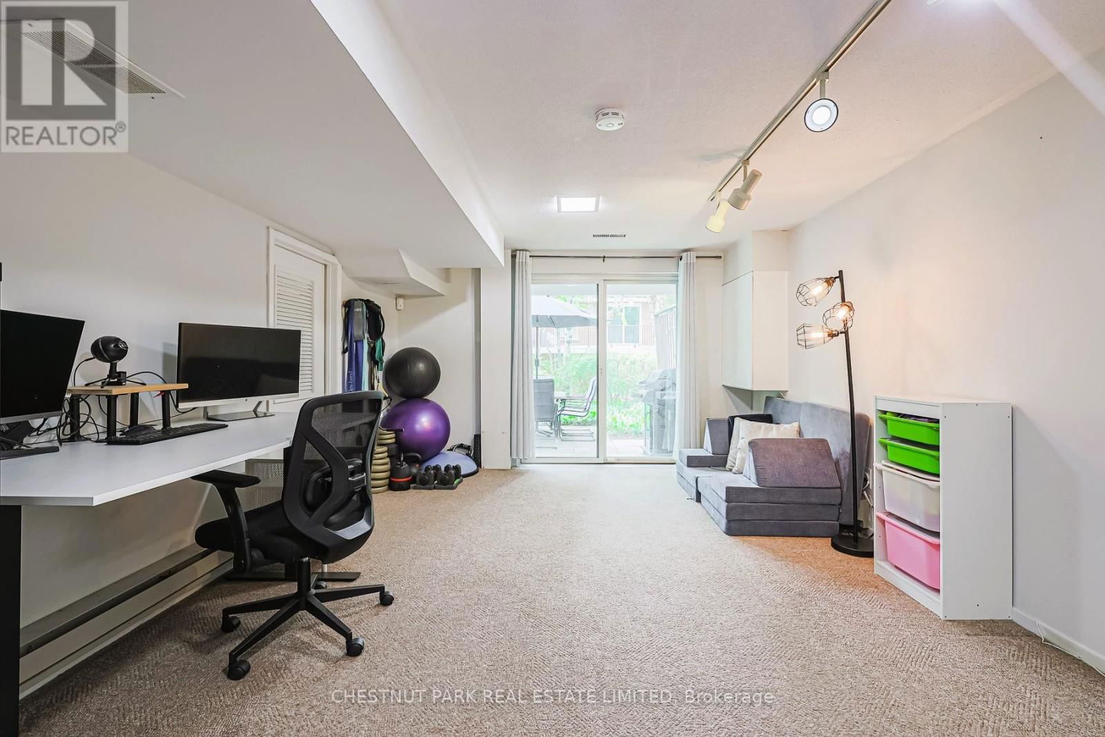 77 CRIMSON MILLWAY WAY Image 44