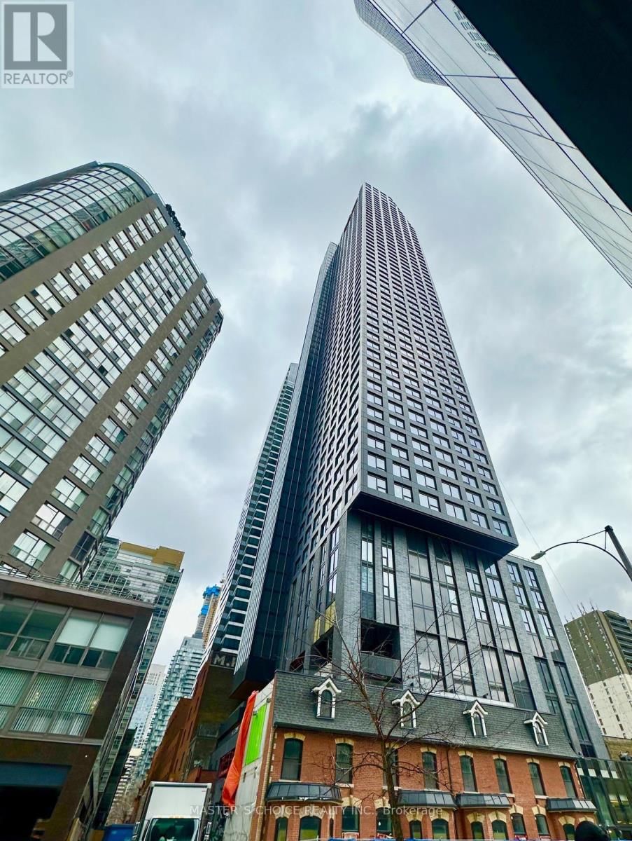 4710 - 8 WELLESLEY STREET WEST Image 3