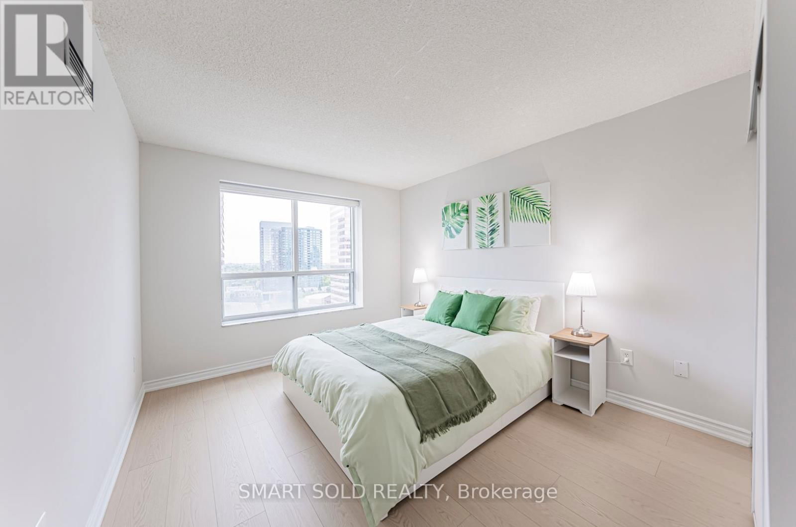 1608 - 1 PEMBERTON AVENUE Image 22