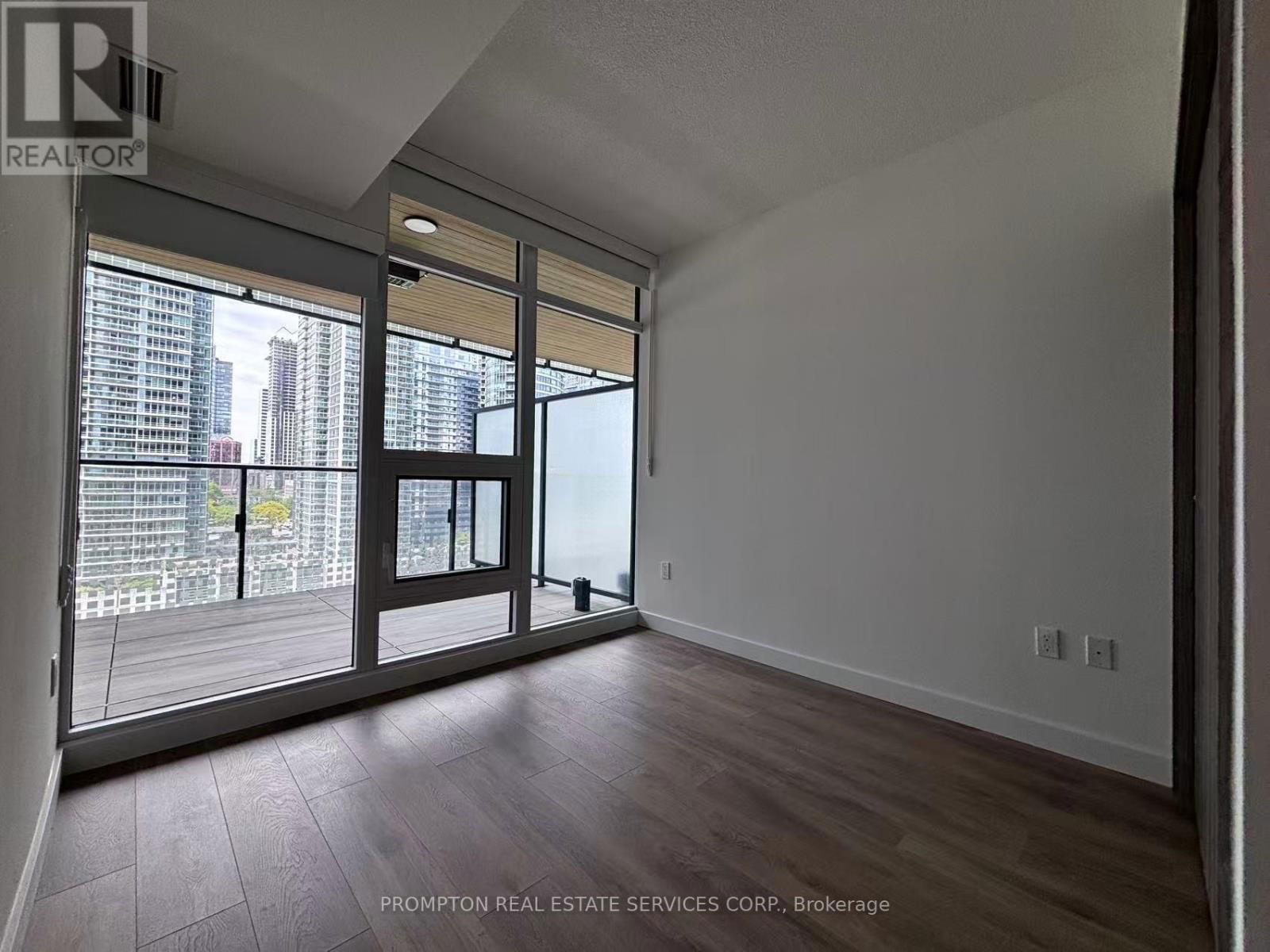 932 - 3 CONCORD CITYPLACE WAY Image 3
